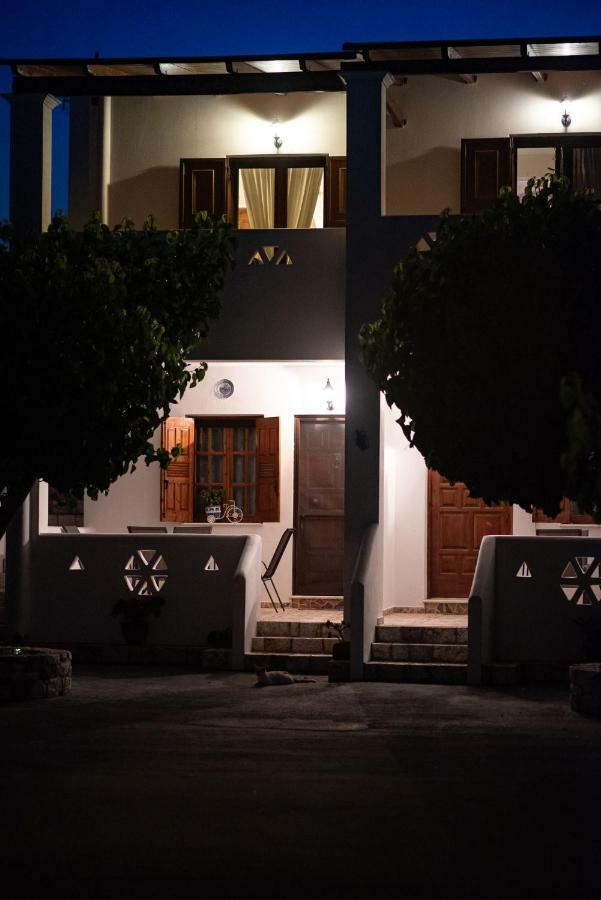 Athena'S Houses Скирос Экстерьер фото